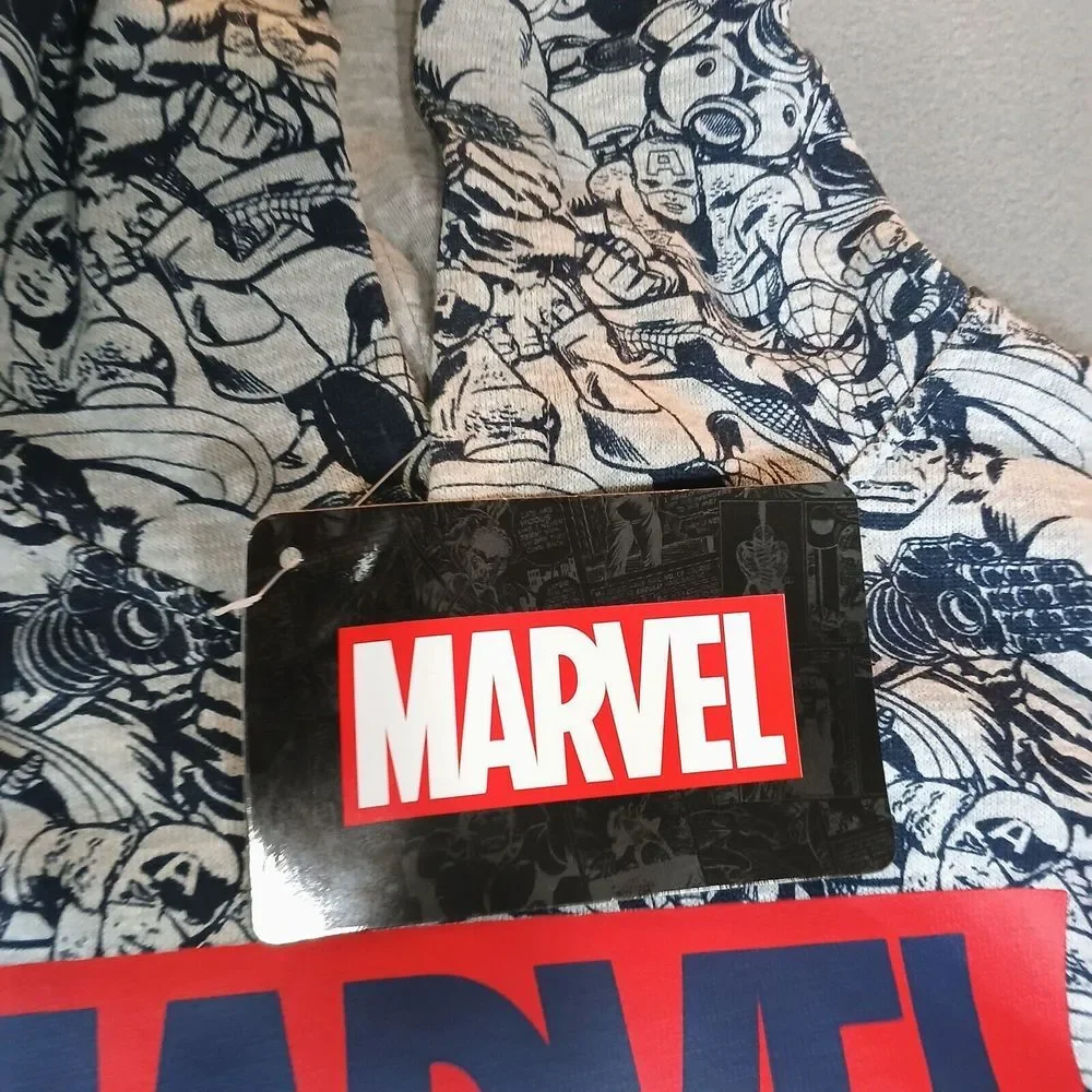 Marvel Legends Boy's Size XL(16)‎ Youth Pullover Hoodie Sweatshirt Gray & Navy